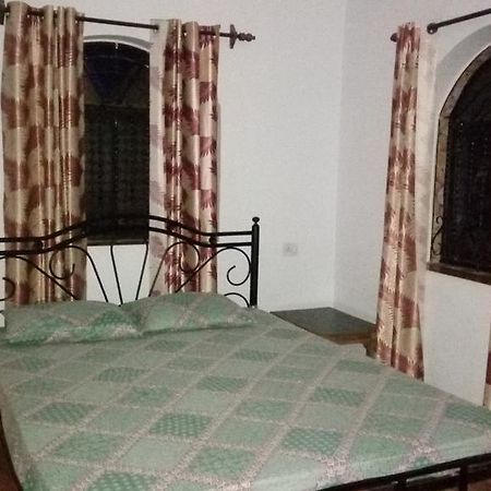 Geeta Guest House Calangute Esterno foto