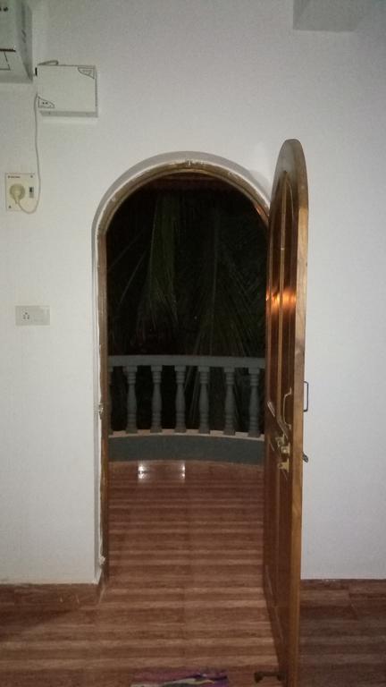 Geeta Guest House Calangute Esterno foto